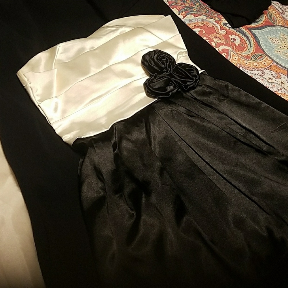 Beautiful black and white cocktail dress